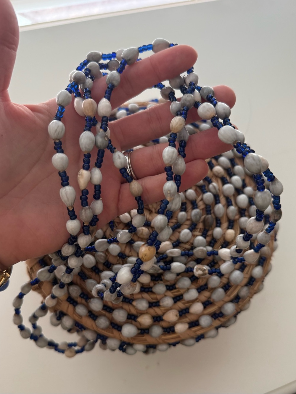 Vintage Beaded Straw Crossbody Bag Boho Coastal Woven Shell Purse - Picture 9 of 9